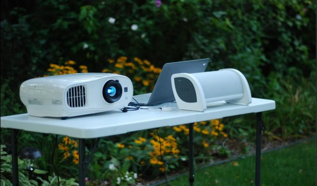 outdoor projector bluetooth