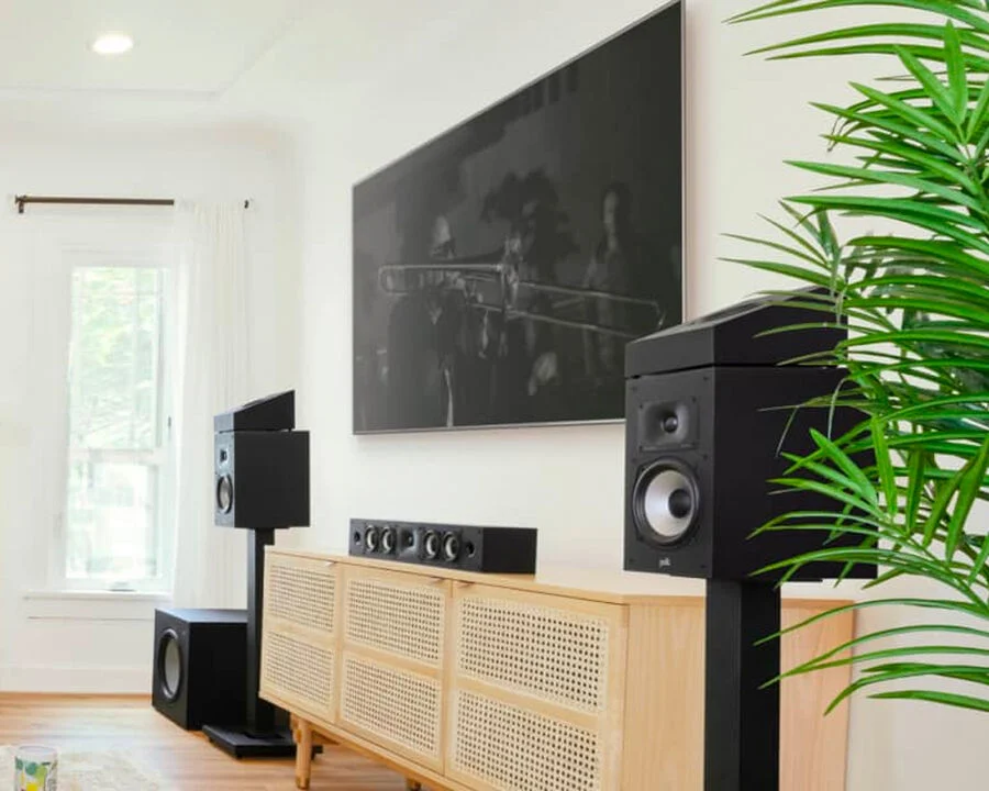 Flexible placement for premium 3d sound