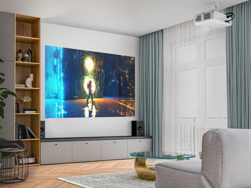 LX750-4K 4K Brightness